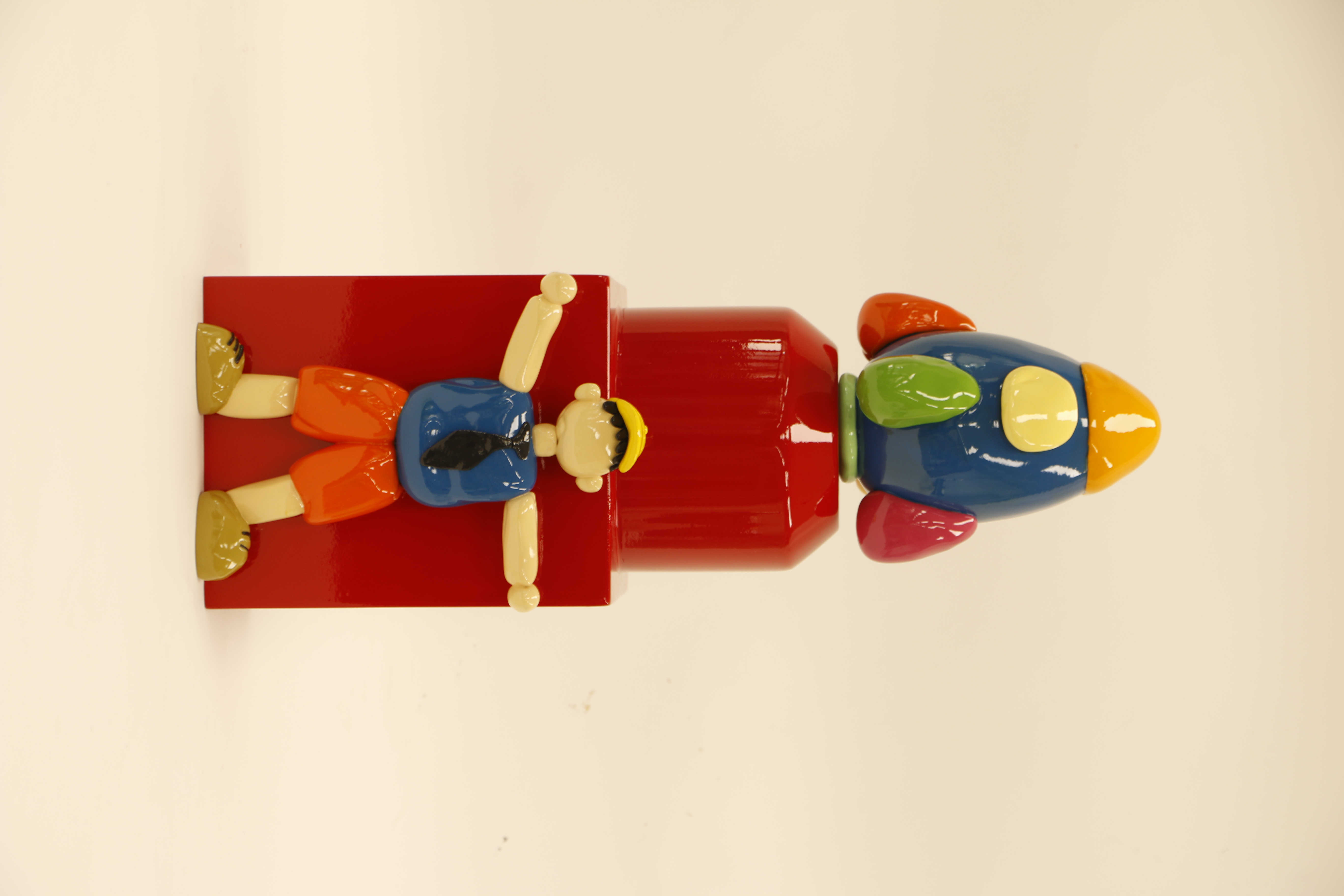 My own friend series  우주(universe), 레진, 스테인리스스틸, 161x161x510mm, 2024.jpg